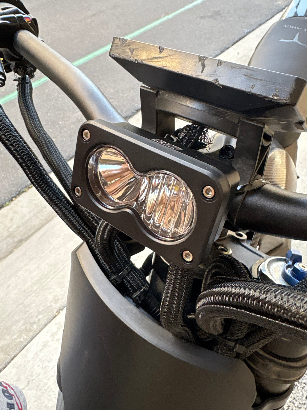 Battery Powered baja light